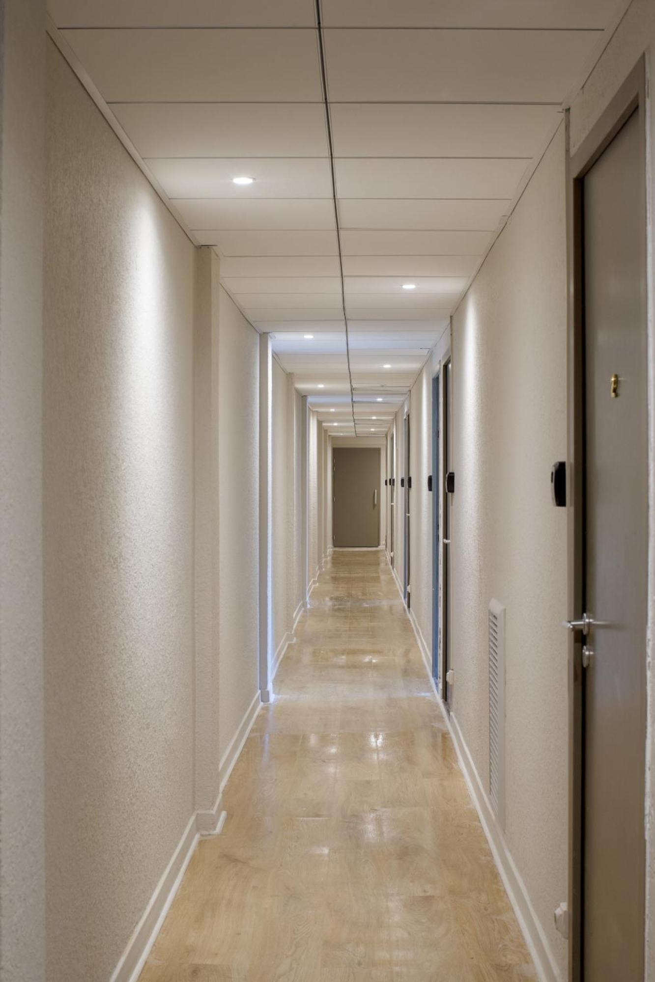Gab House Otel Bron Dış mekan fotoğraf